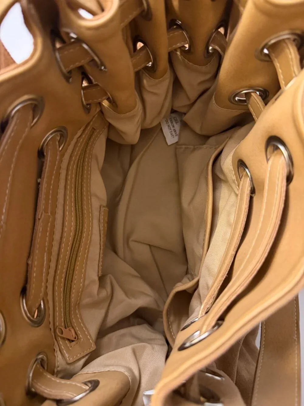 NWOT Vintage a.n.a. (A New Approach) Tan/Beige Slouchy Grommet Shoulder Bag